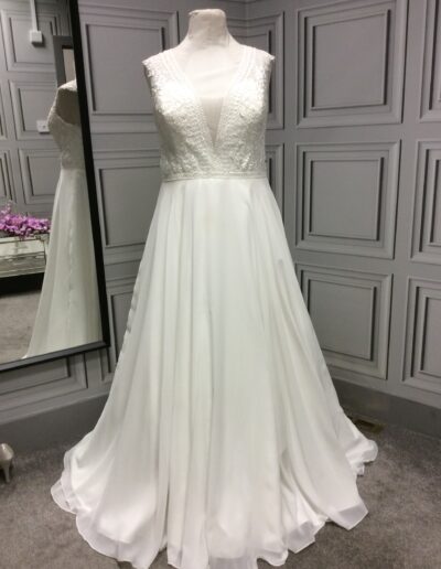 wedding dress tulle sequins