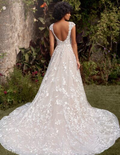 cap sleeve a-line ballgown lace ivory wedding dress low-back